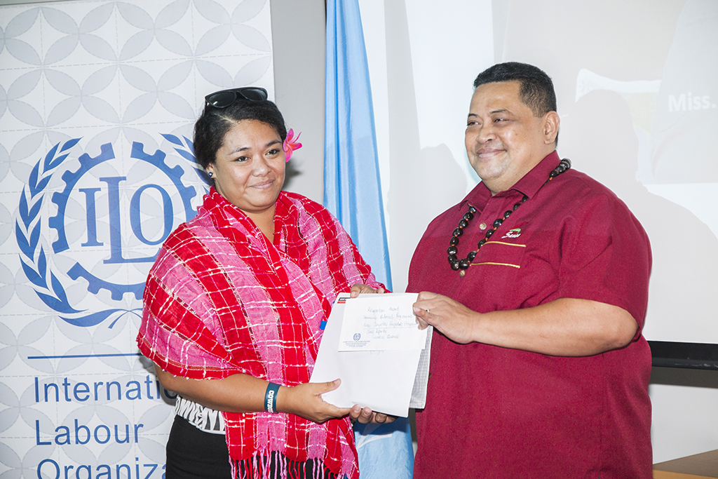 Samoa Observer Reporters recognised for  Child Labour and street vendors reporting