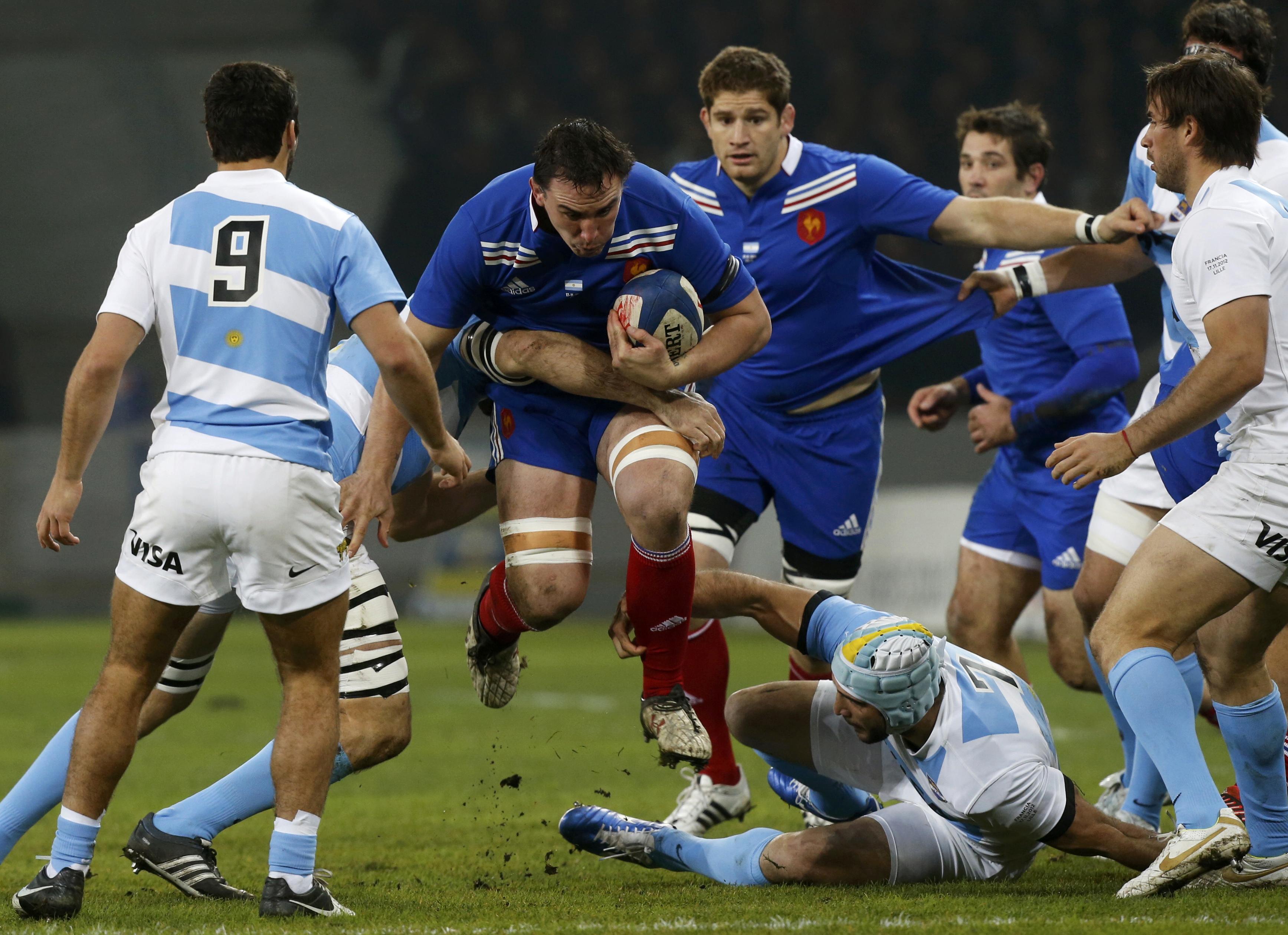 Pumas beat France 30-19 in style in Tuchman