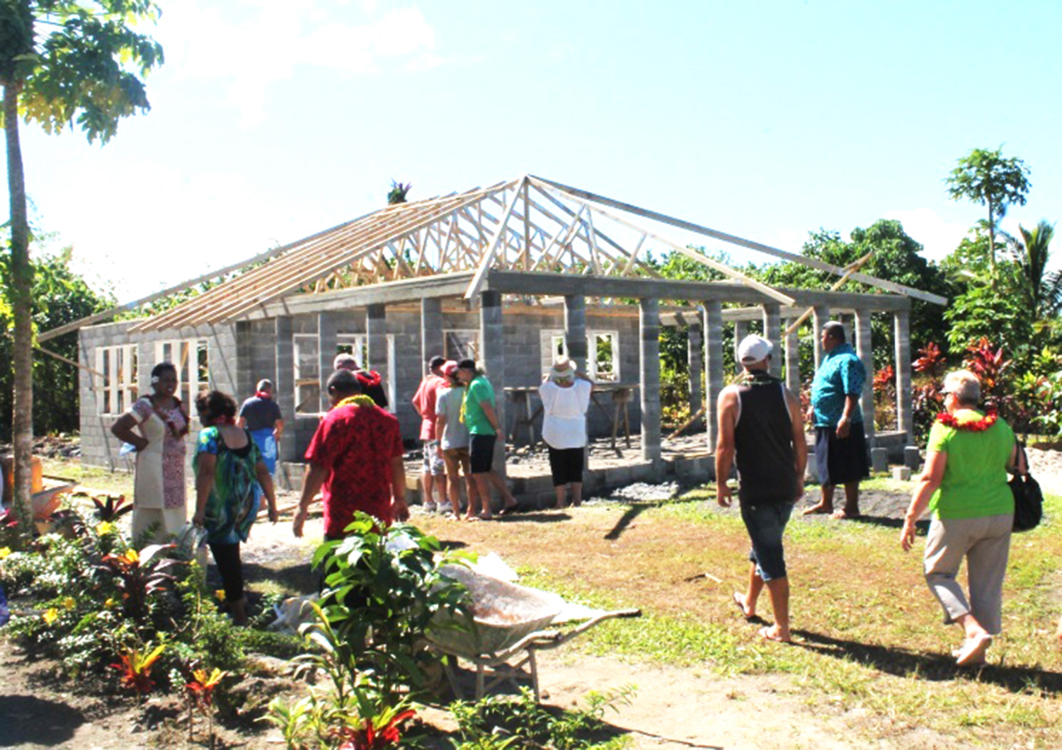 Celebrating R.S.E.’s success in Falealili fashion