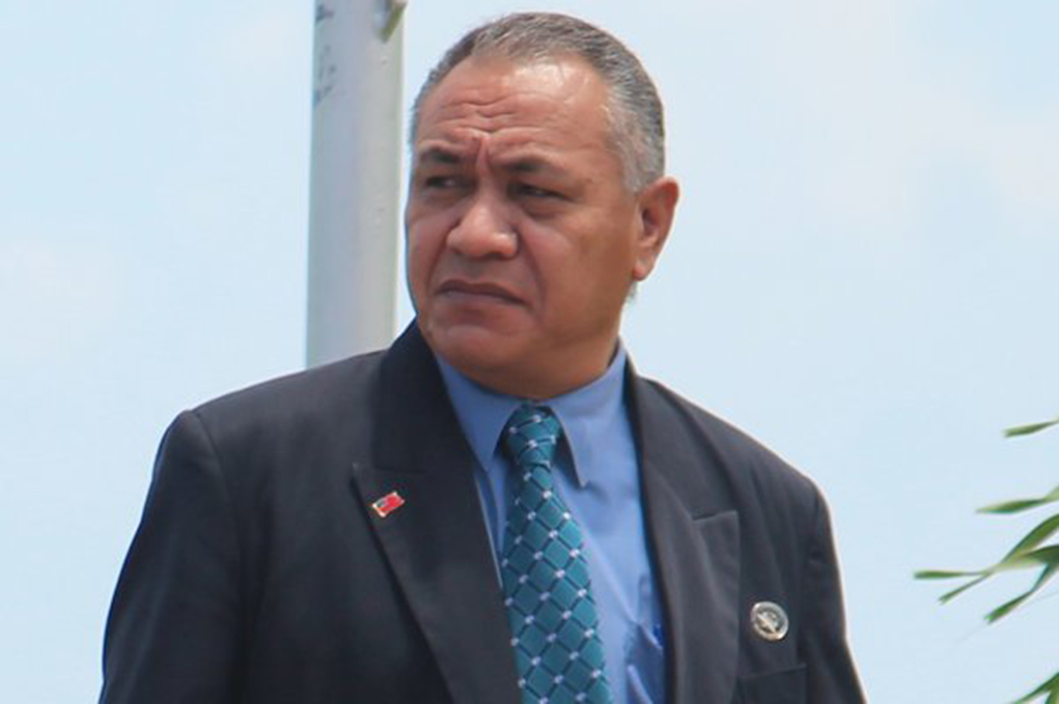 Opposition M.P. backs govt. over Inquiry