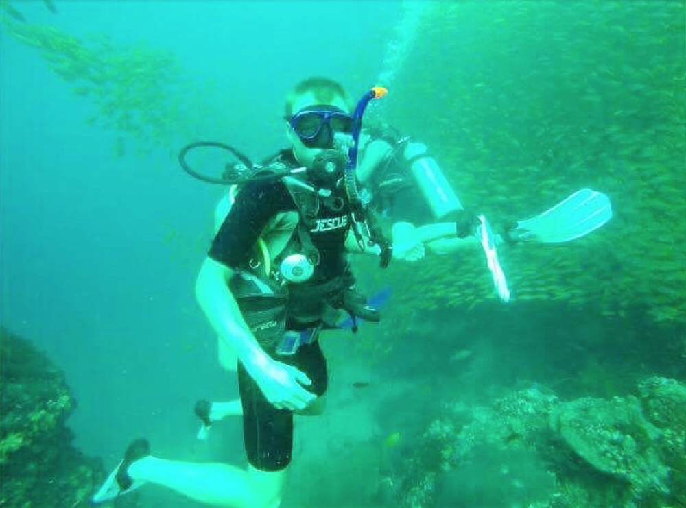 Sunny Samoa is where Jesper wants to be