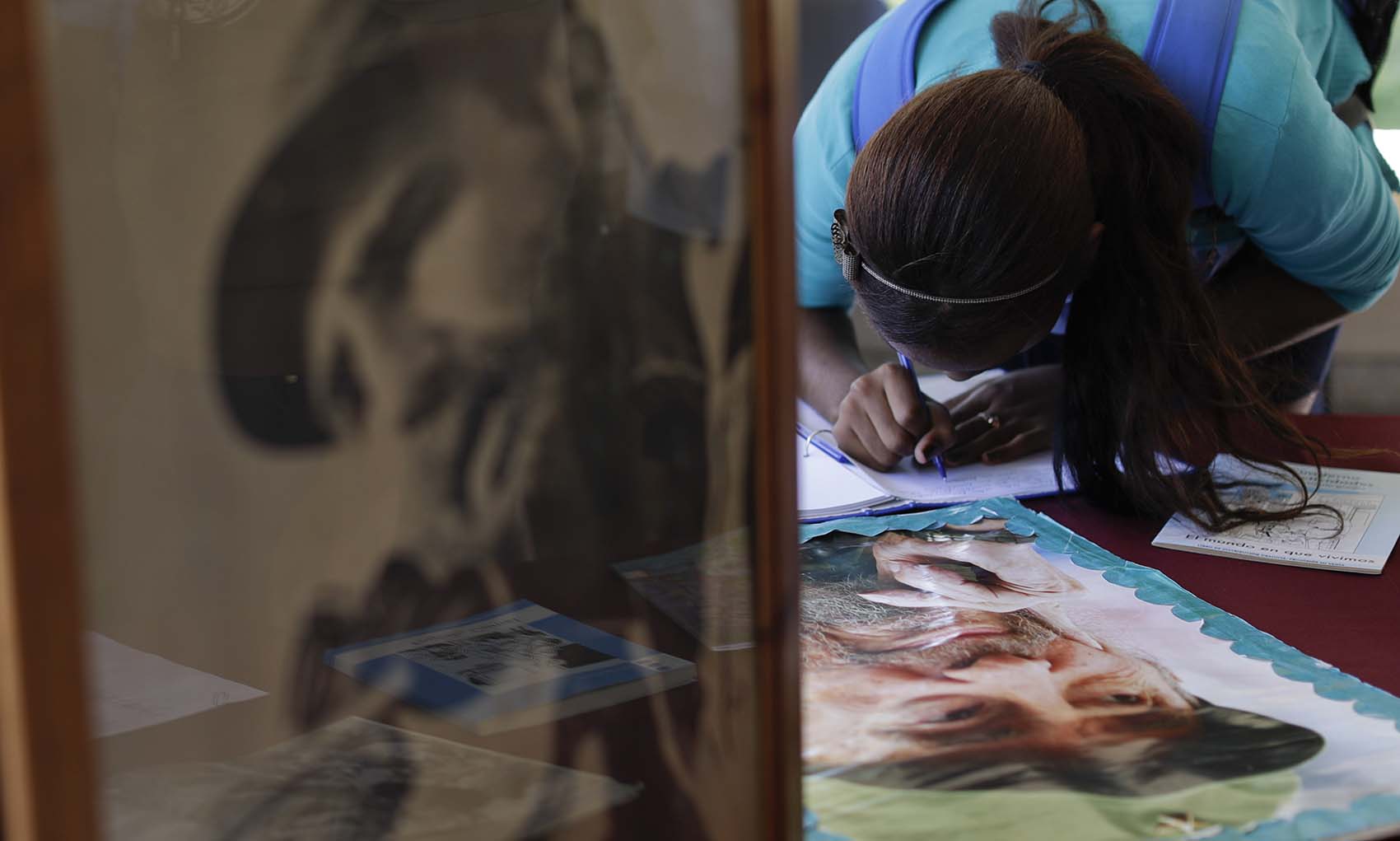 Cubans bid Fidel Castro farewell, pledge loyalty to system