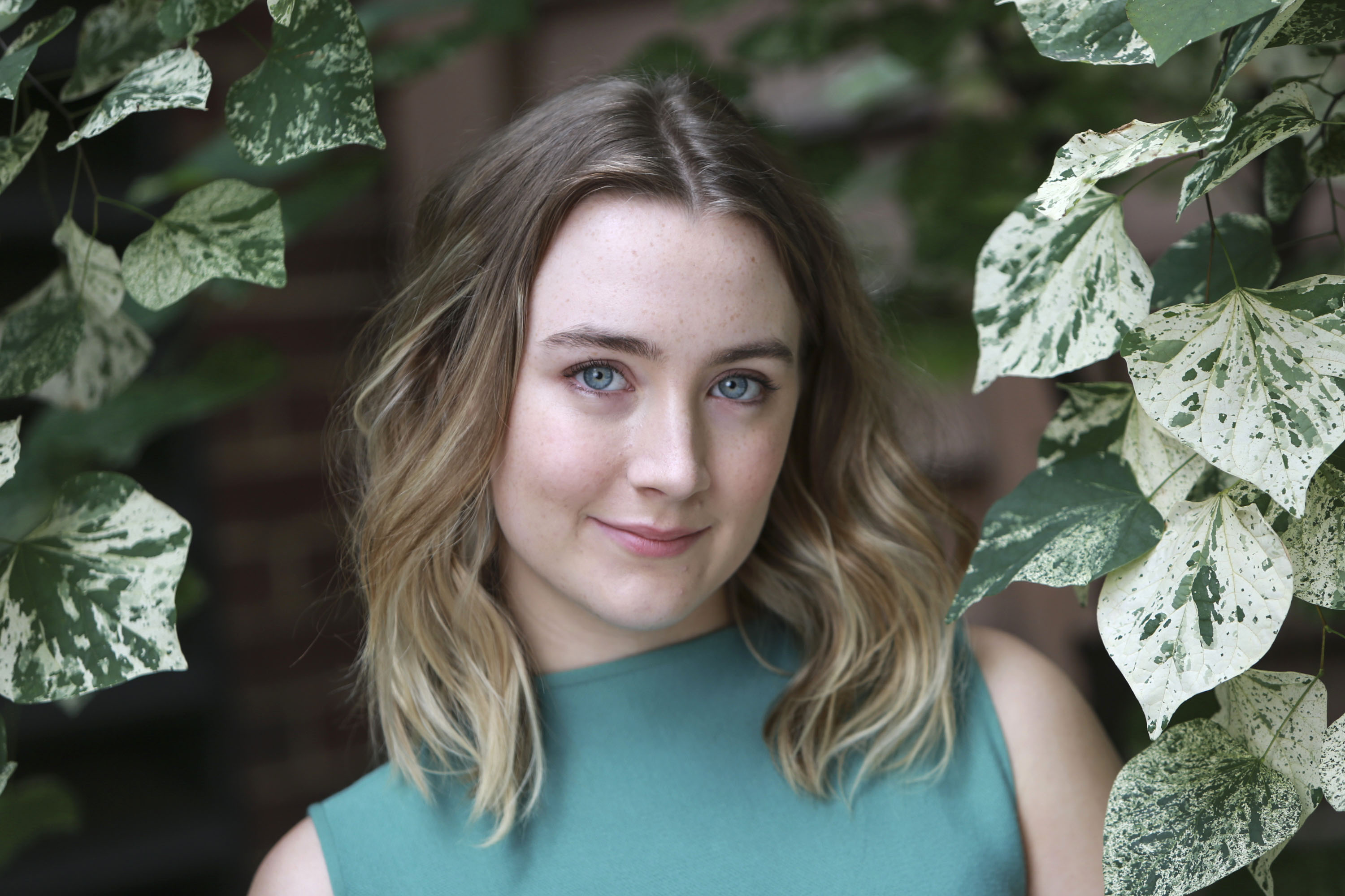 Saoirse Ronan makes her stage debut on Broadway's 'deep end'