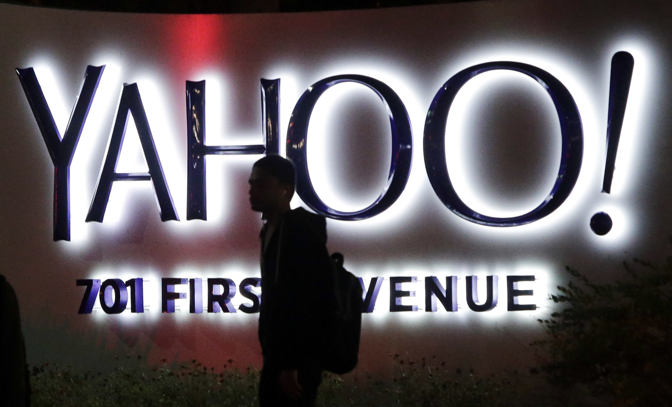 Verizon said to be buyer of Yahoo for $5 billion: Reports