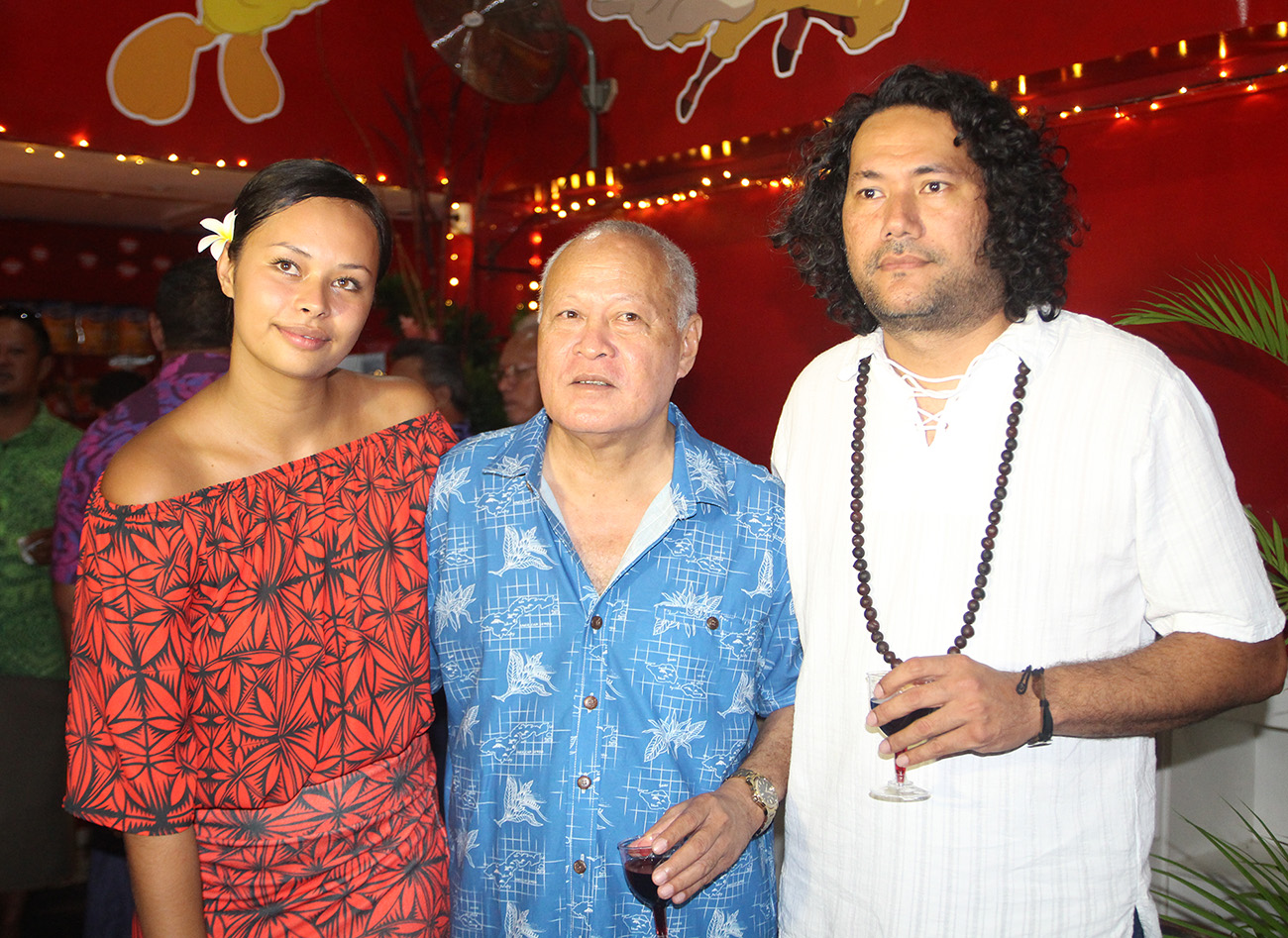 Stars home for premier of One Thousand Ropes