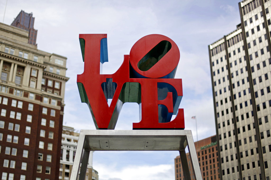 'LOVE' returns: Philadelphia park gets its sculpture back