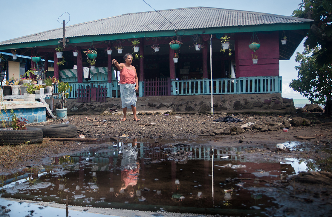 Villagers live in fear of unusual rise in sea level