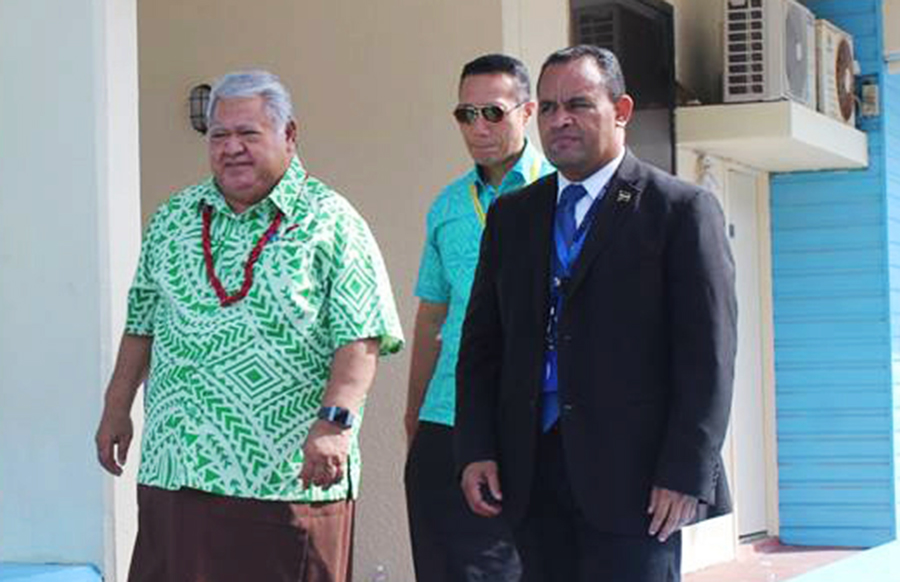 P.M. embroiled in cyber space war