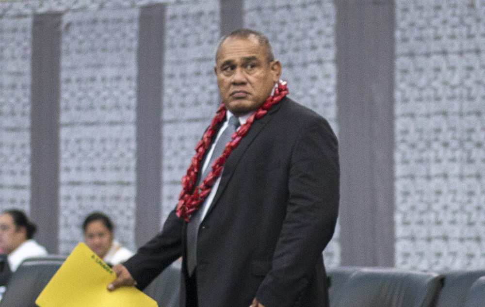 Deputy Speaker requests minimum wage increase