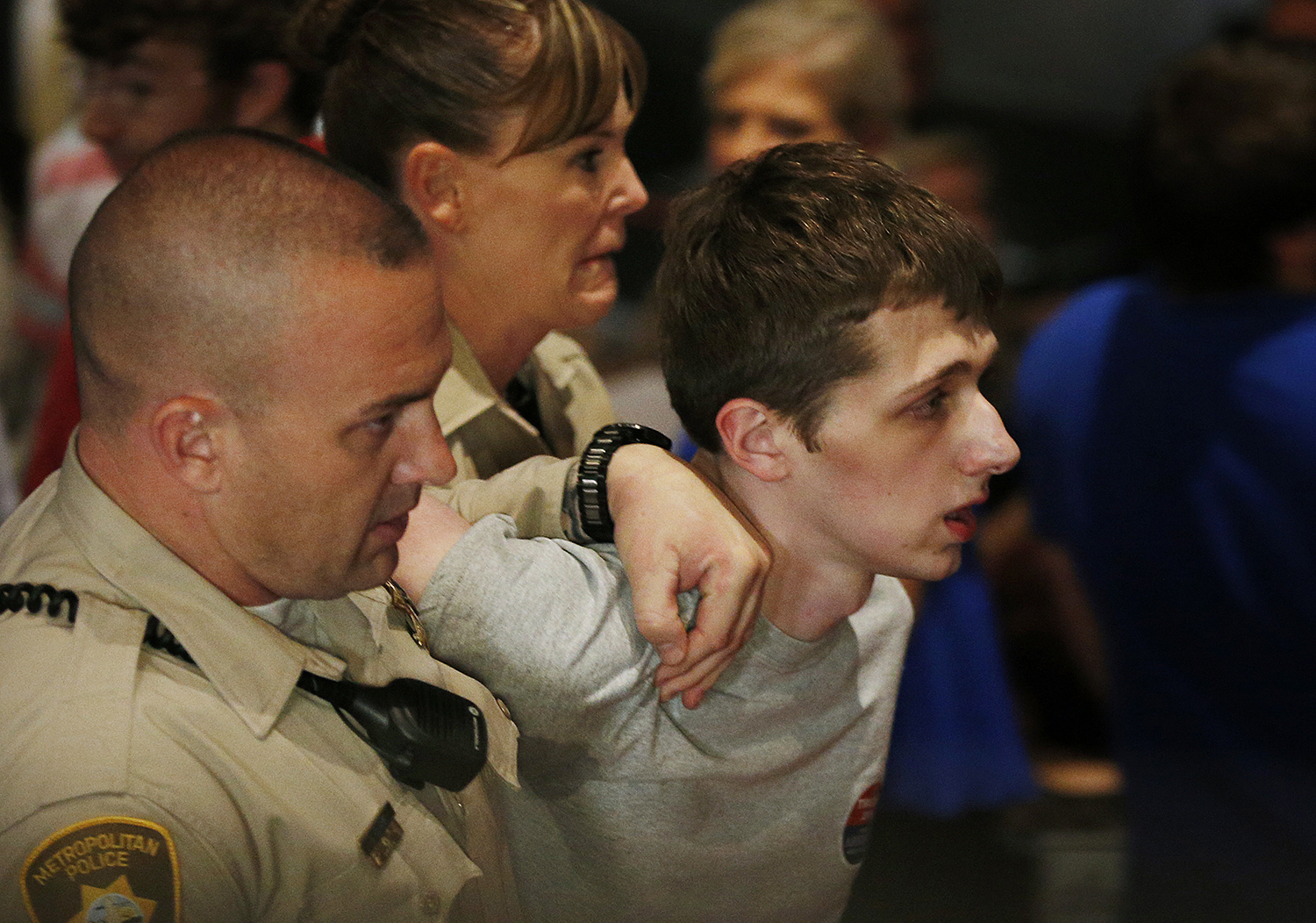 British mom wins US judge OK to see son held in Trump threat