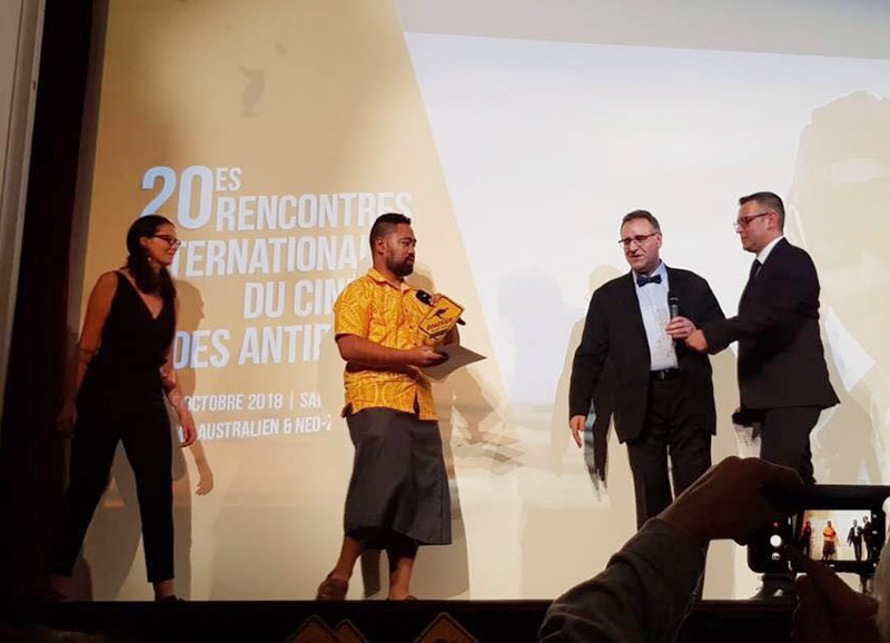 Three Wise Cousins win Audience Award in France