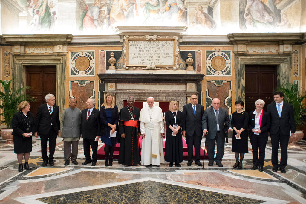 Pope asks leaders to imagine a world without nuclear weapons