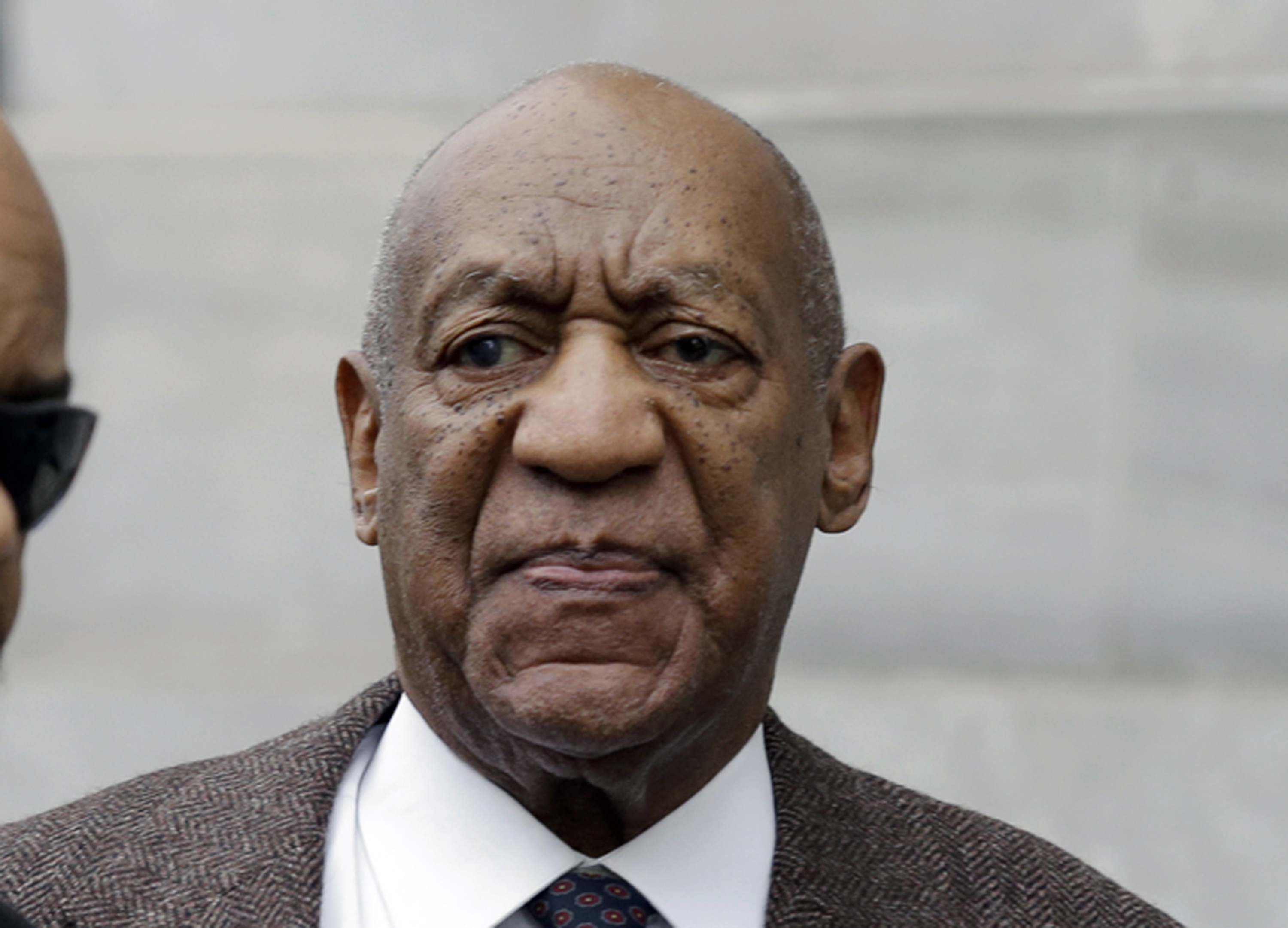 Cosby tries again to delay criminal case, get charges tossed