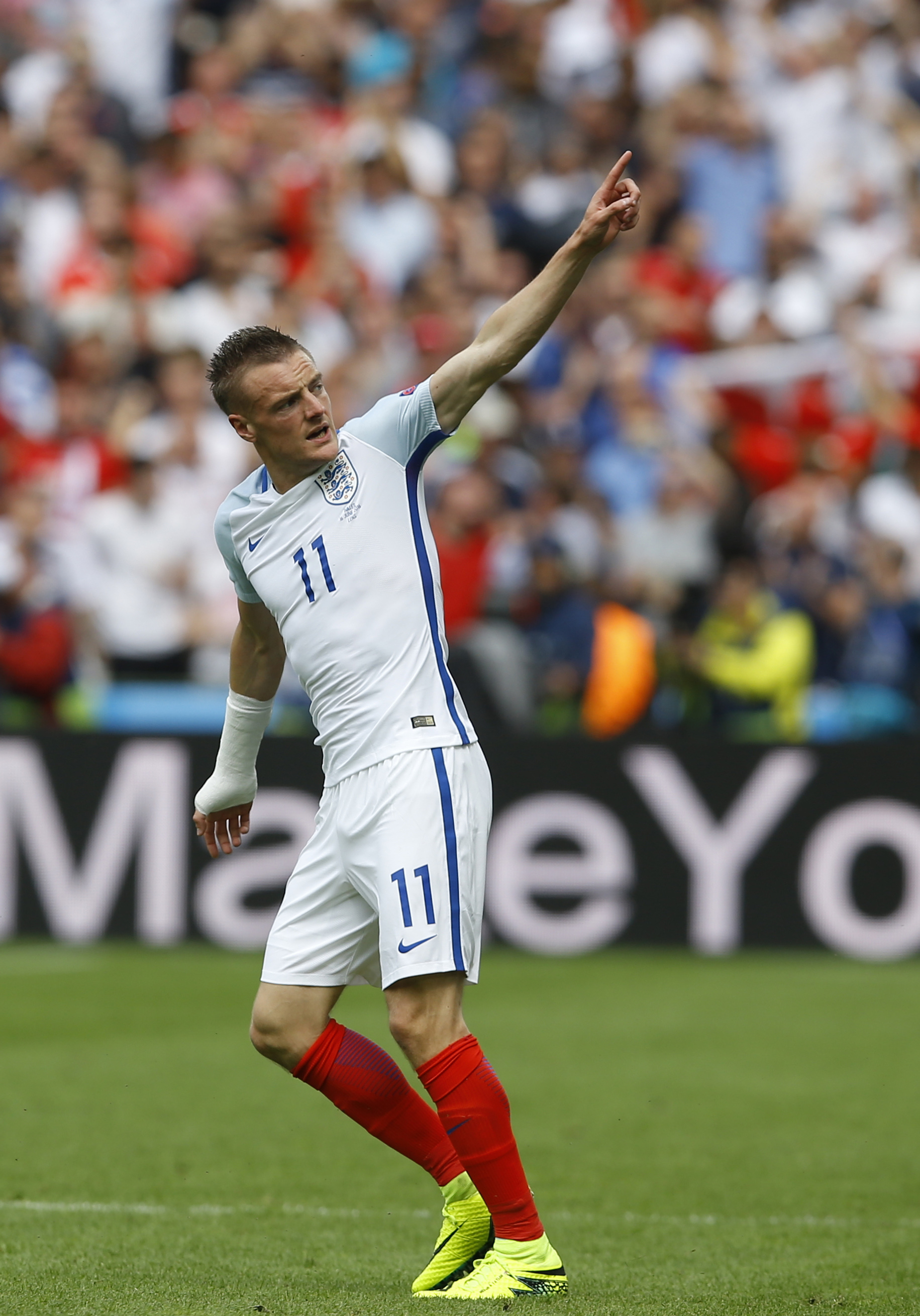England subs pay off, earn 2-1 win over Wales at Euro 2016