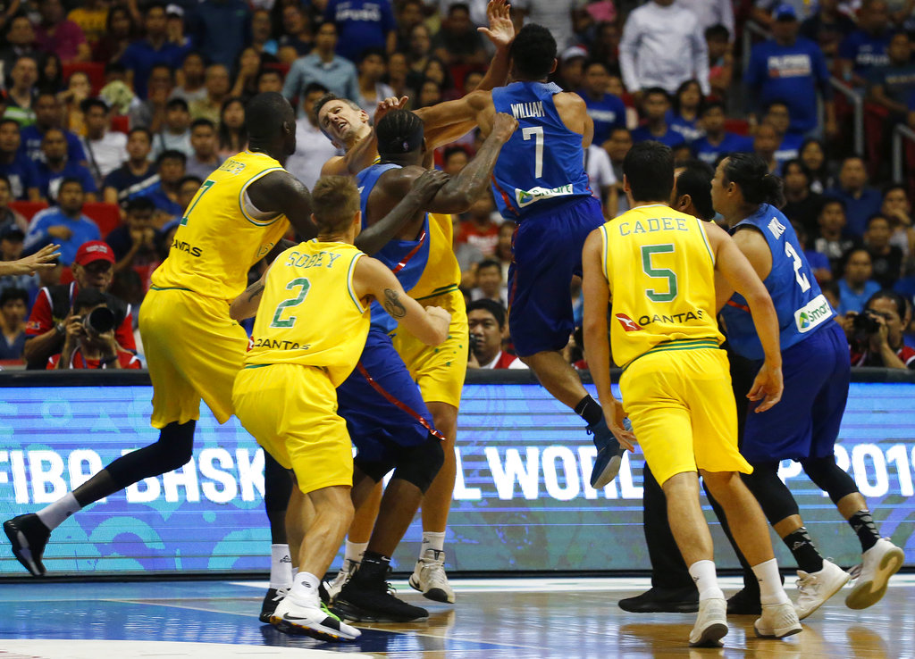 Wild brawl mars Australia-Philippines basketball game