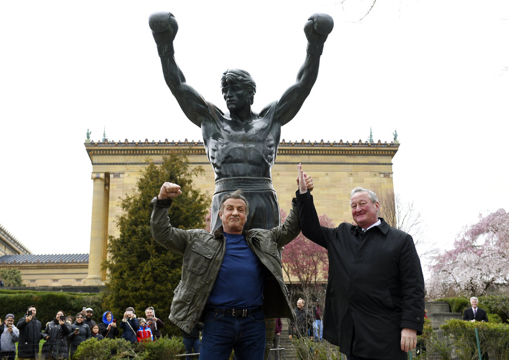 Stallone surprises fans with visit to iconic 'Rocky' statue