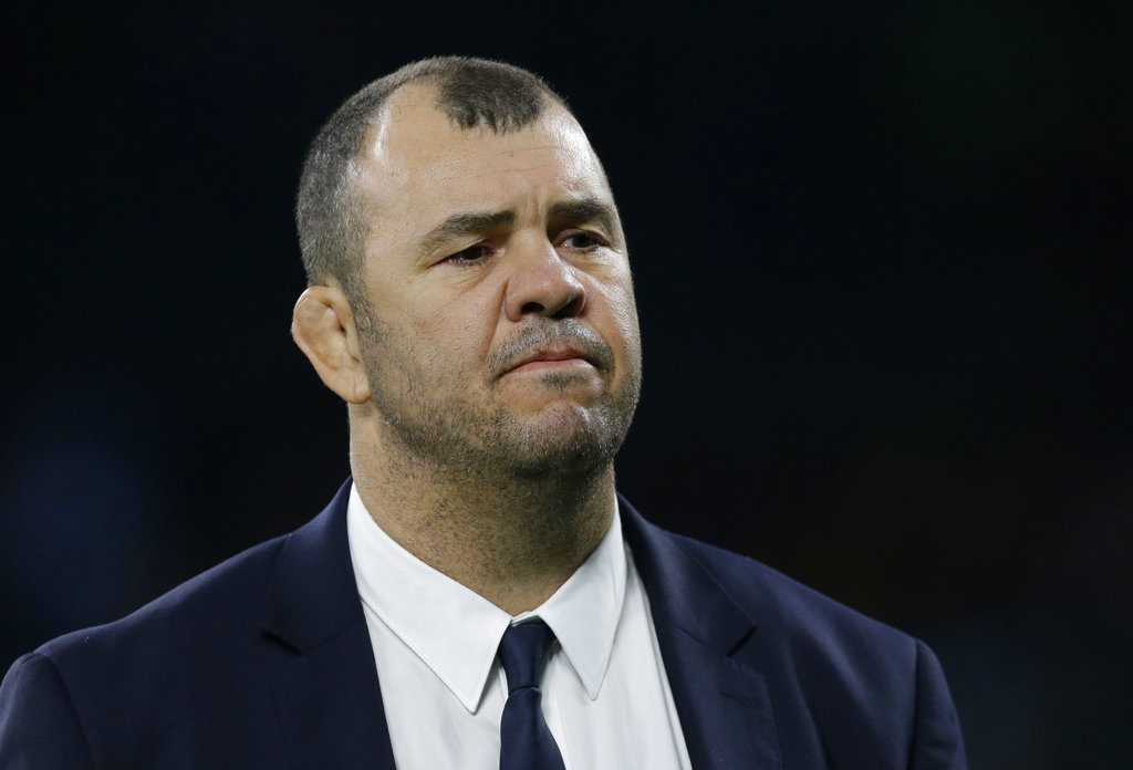 Rugby rage: Cheika unhappy as Wallabies lose to England