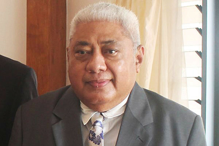 C.J. cites media for adverse reporting