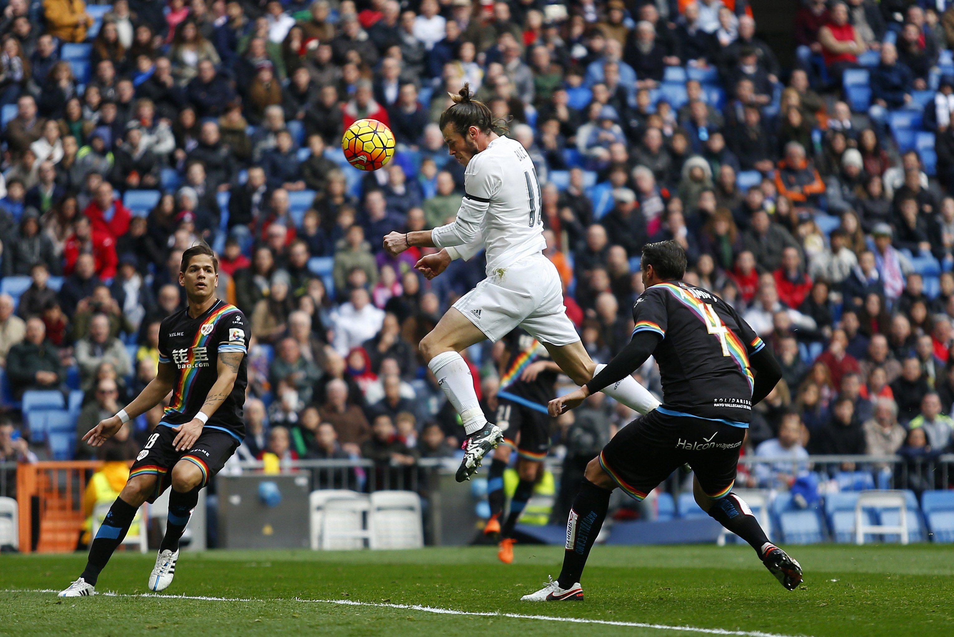 Madrid routs 9-man Rayo Vallecano 10-2 in Spanish league