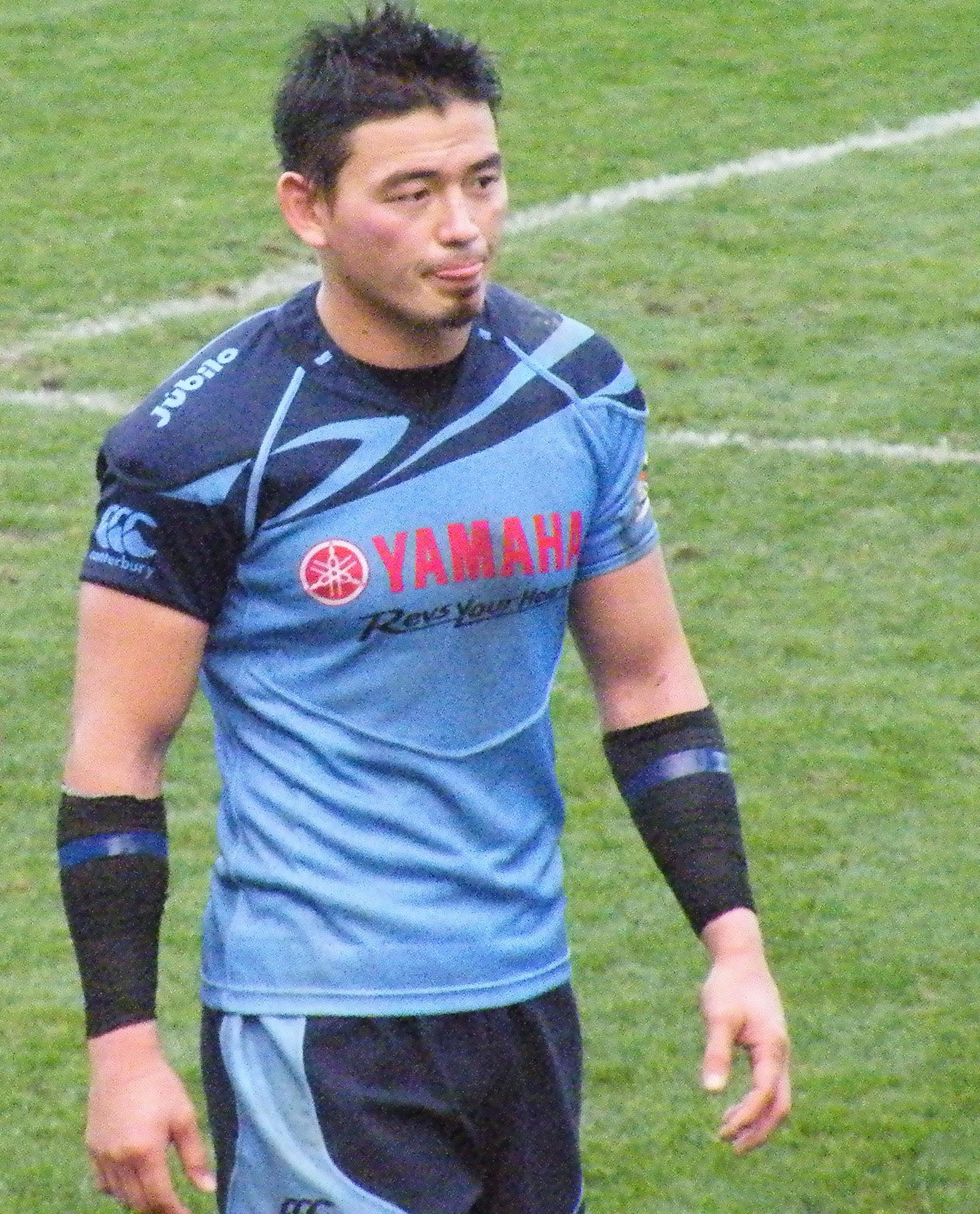 Japan test player Goromaru dumped from Queensland's 23