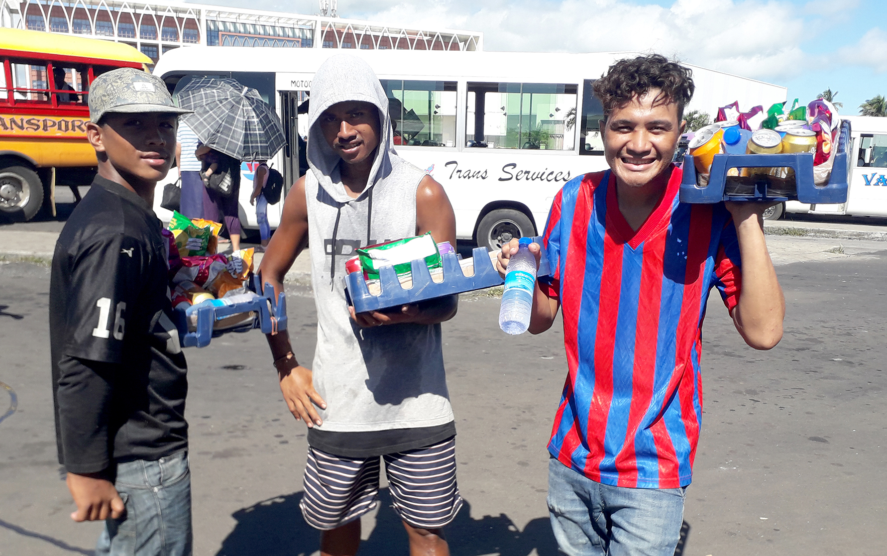 Samoa is not poor, says street vendors