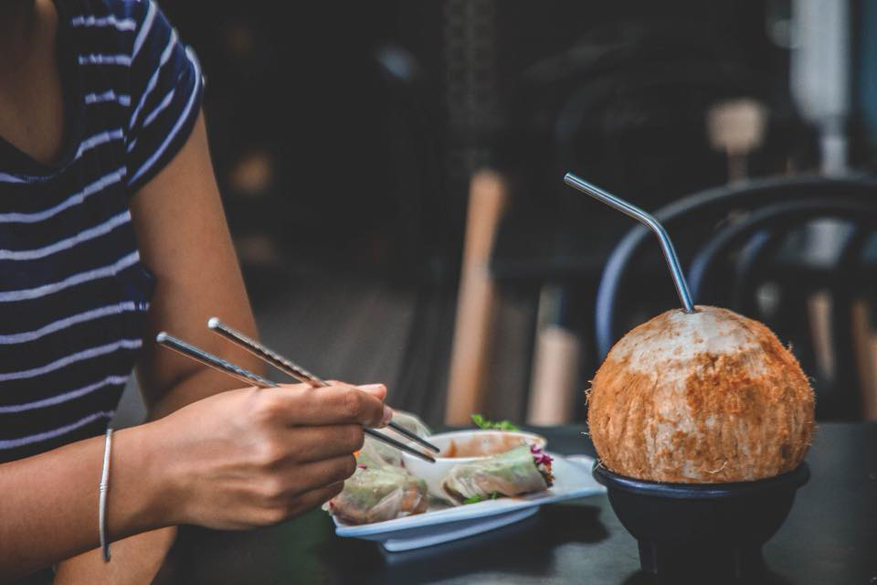 Local cafes to go plastic free