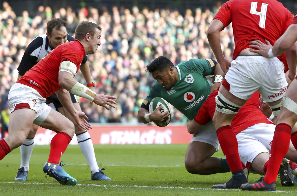 6N: Ireland stays unbeaten after seeing off Wales 37-27