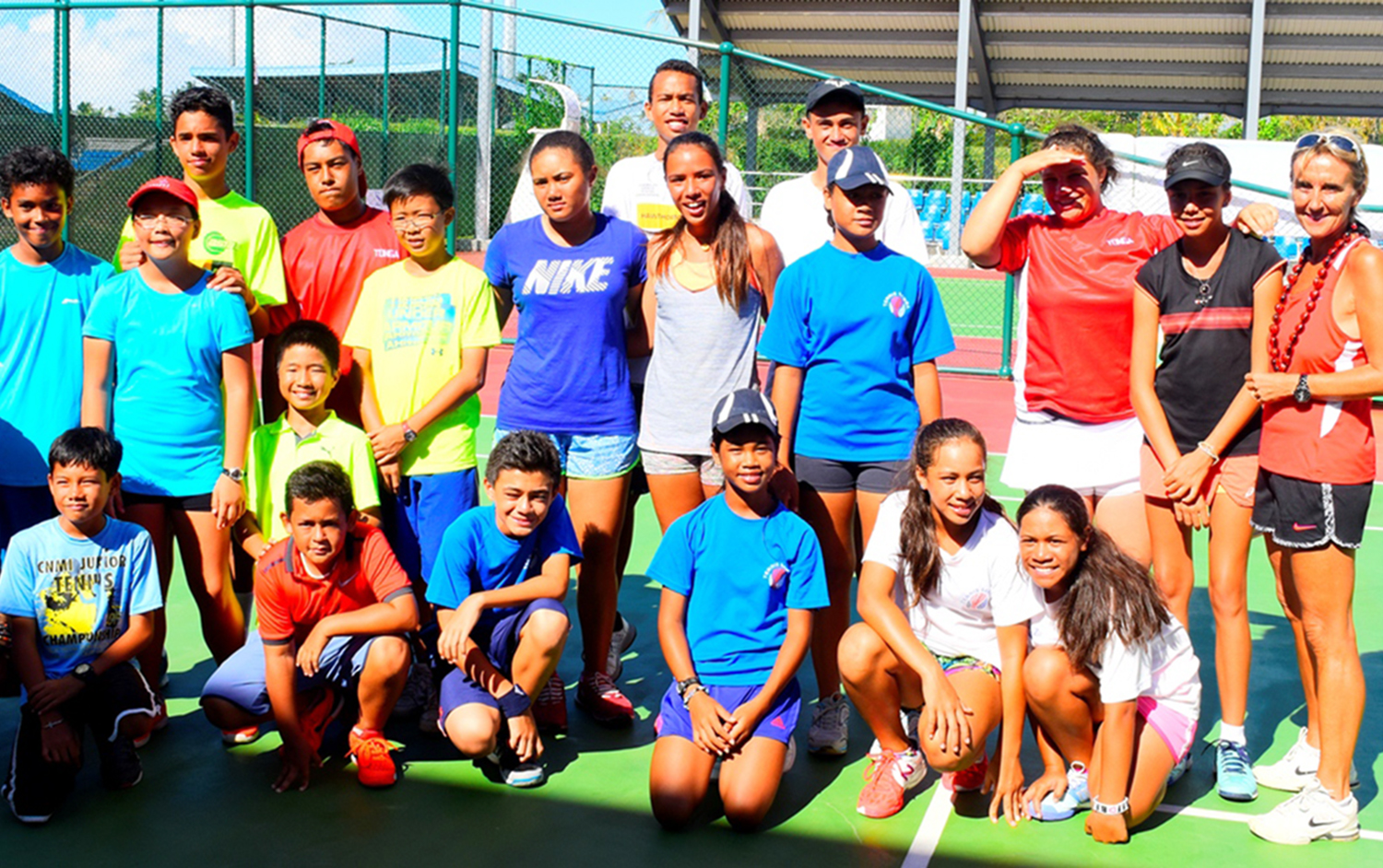 Tennis celebrates achievements