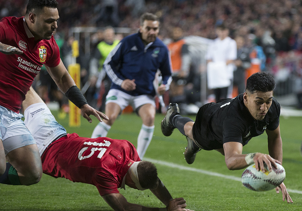 New Zealand beats British and Irish Lions 30-15 in 1st test