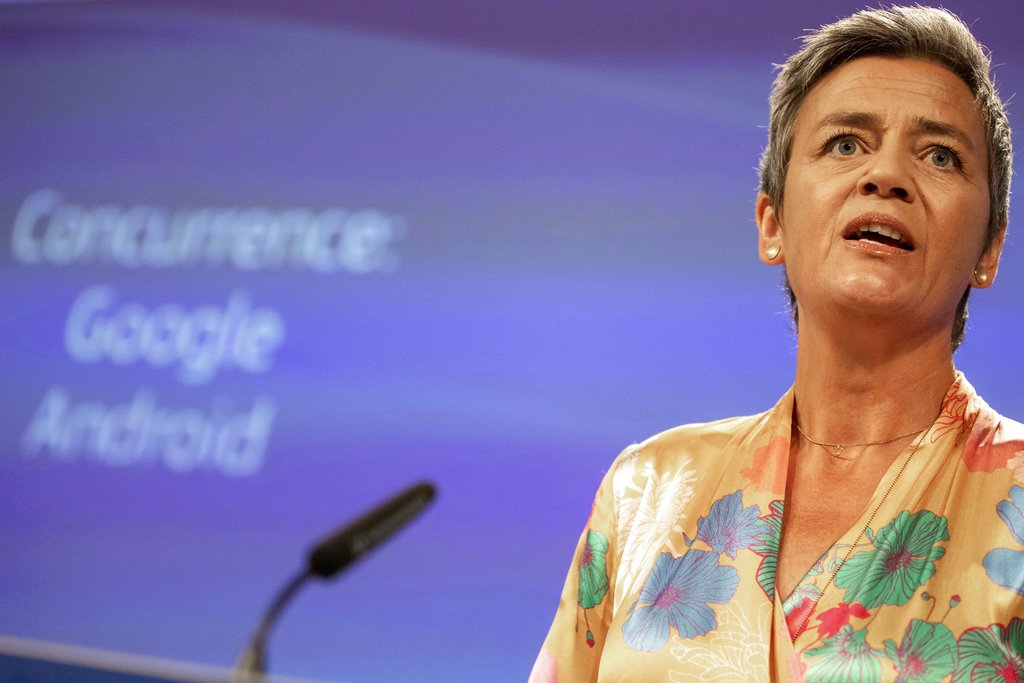 EU fines Google a record $5 billion over mobile practices