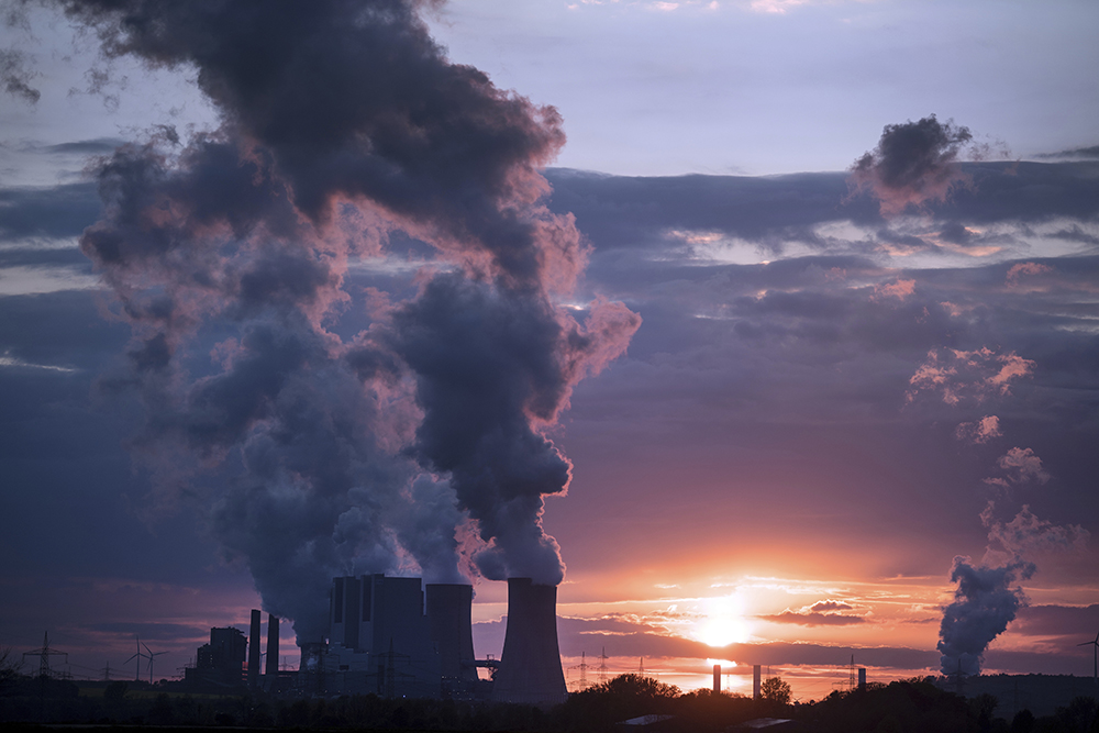 European leaders: climate change deal can't be renegotiated