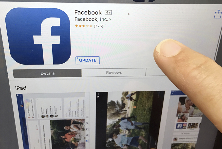 Facebook working on way to charge for reading news articles