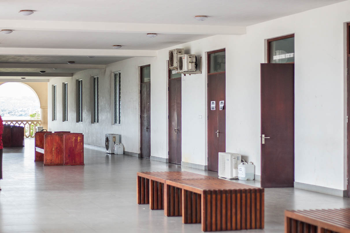 Only 65% of Court warrants effected