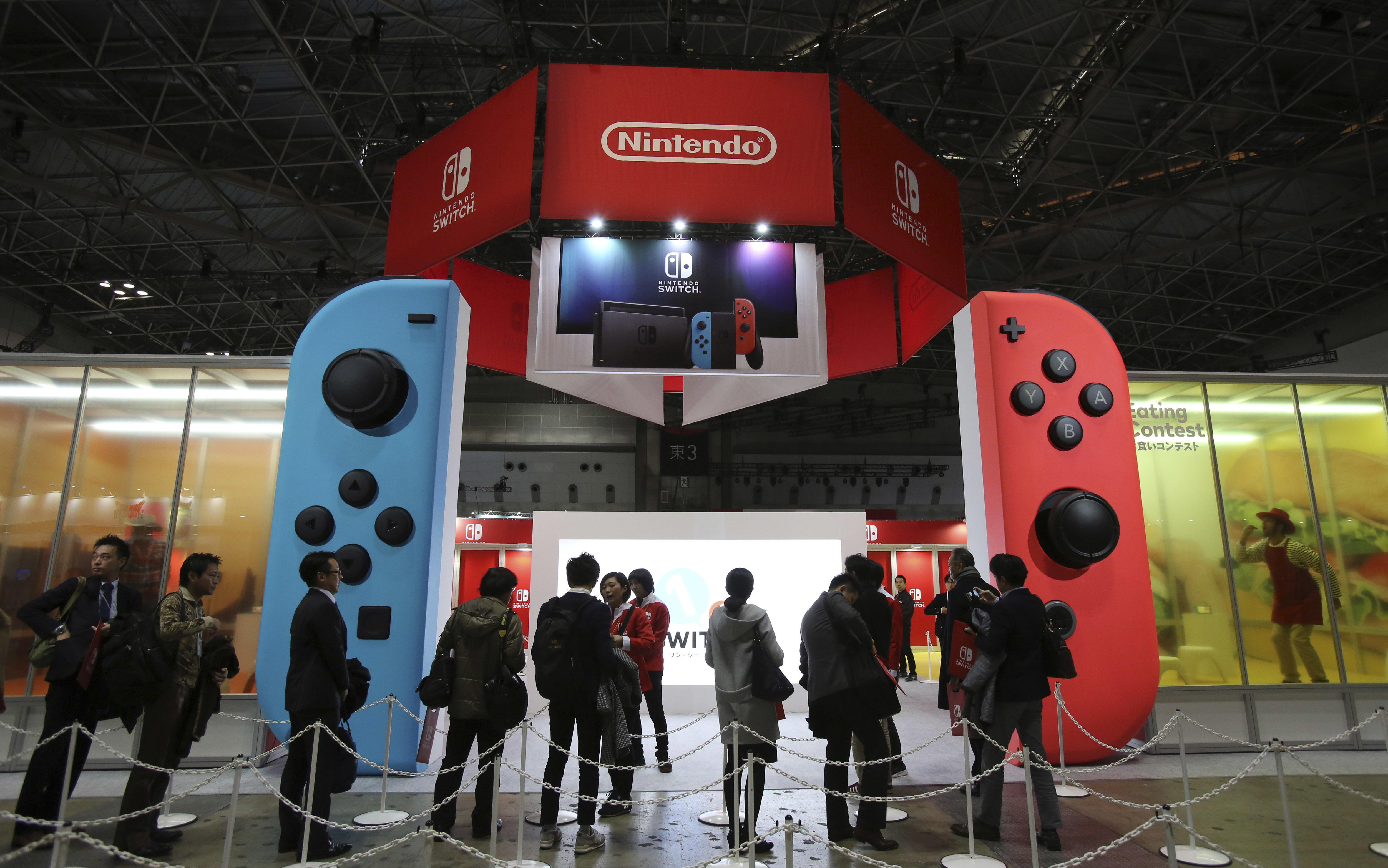 Nintendo debuts hotly anticipated Nintendo Switch console