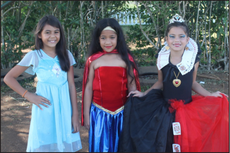 Robert Louis Pr. promotes English literacy
