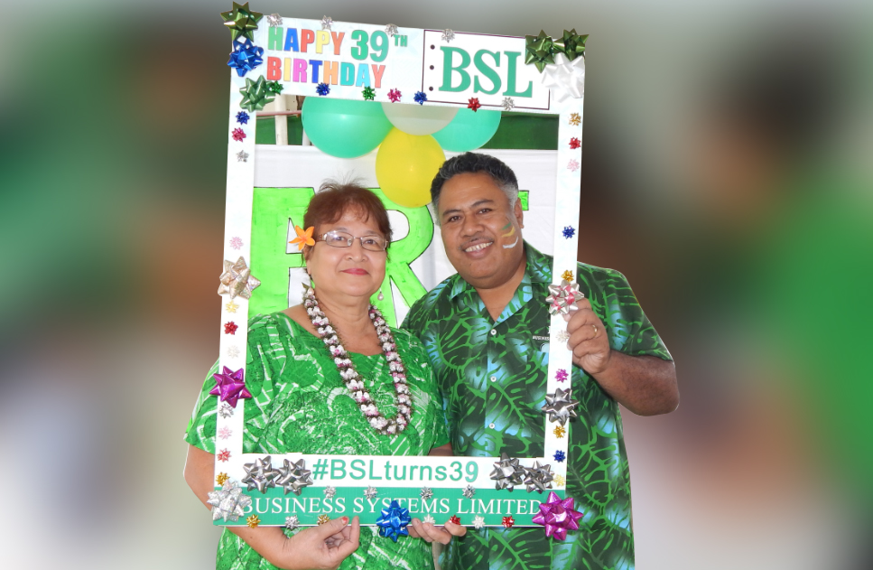 Ia Manuia lou 39th tausaga, B.S.L!
