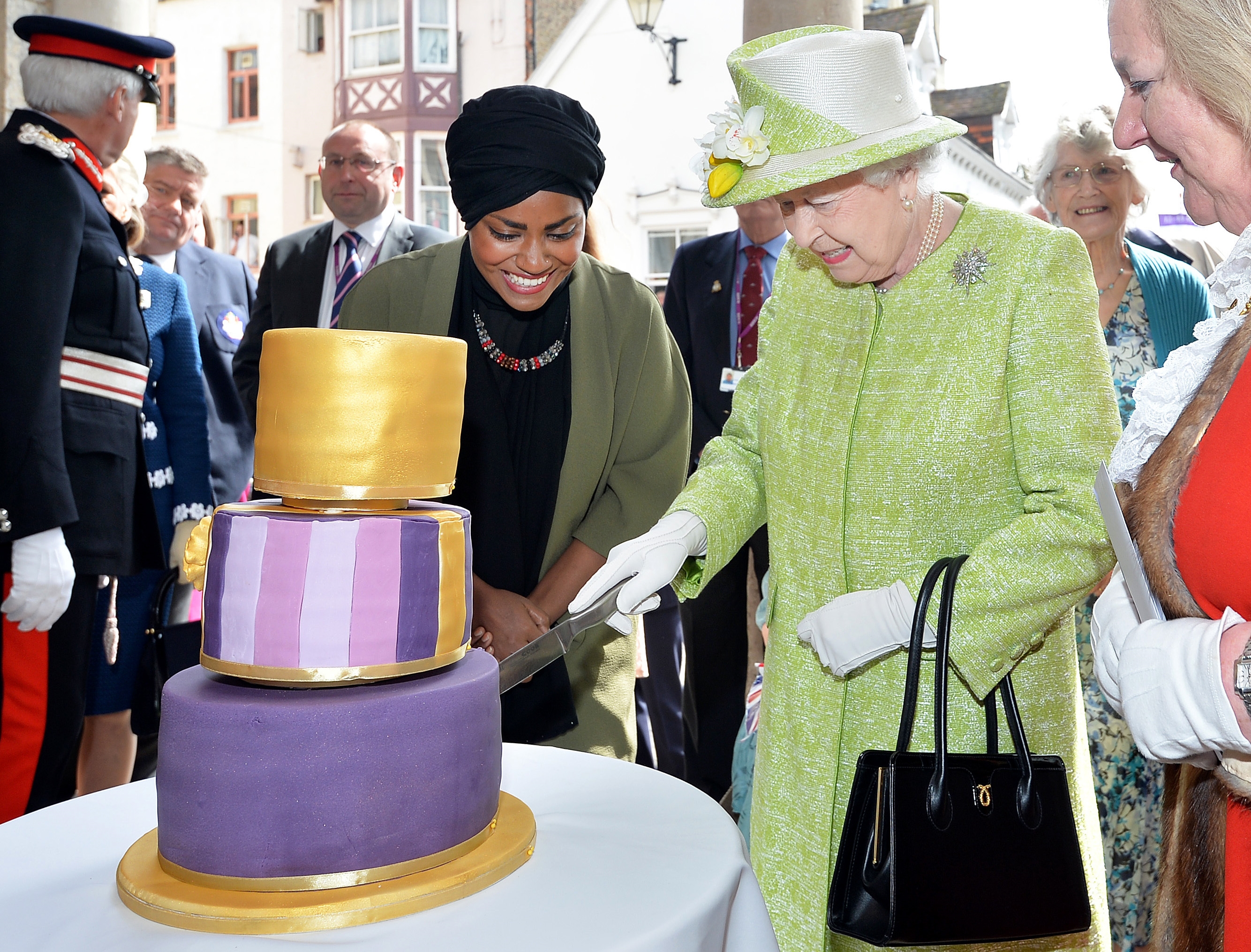 Flood of tributes for Queen Elizabeth on her 90th birthday