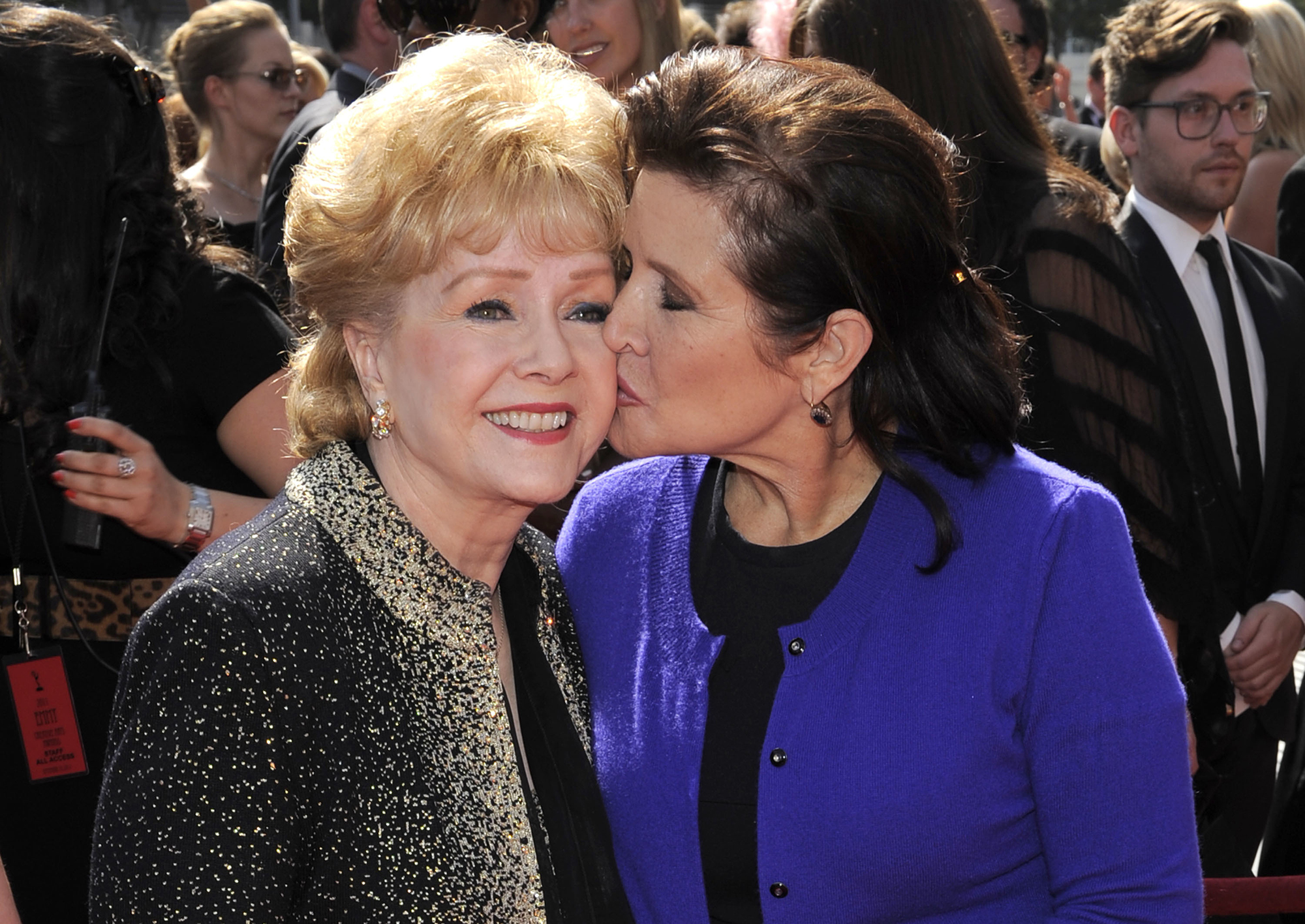 Debbie Reynolds and daughter Carrie Fisher linked by death